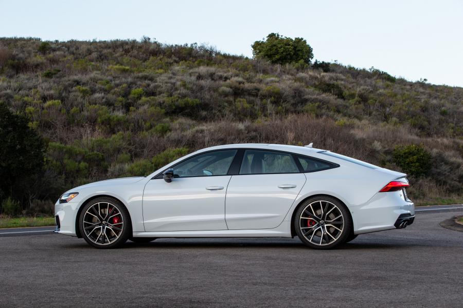  Audi S7 Sportback TFSI 2019 года  (NA) (фото 13 из 24)